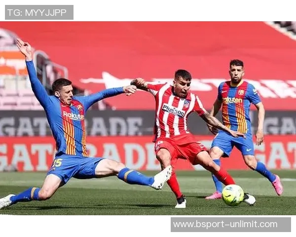 西甲激战曼城大胜拜仁点球争议引发全场热议