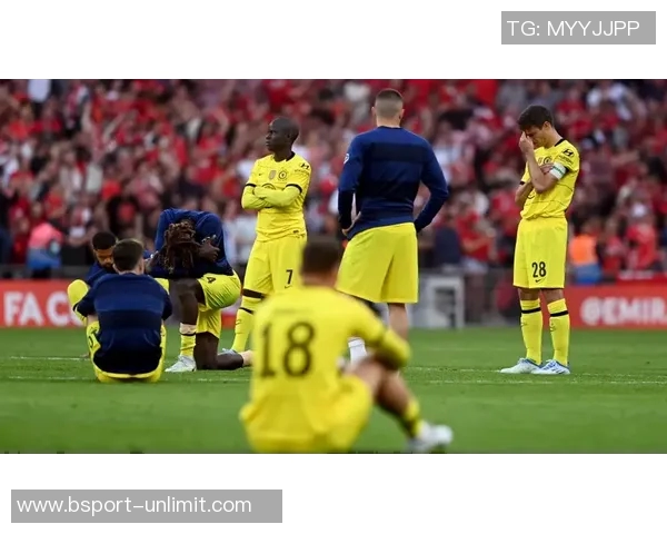 足总杯惊心动魄对决曼联与切尔西战成平局点球大战引发全场沸腾